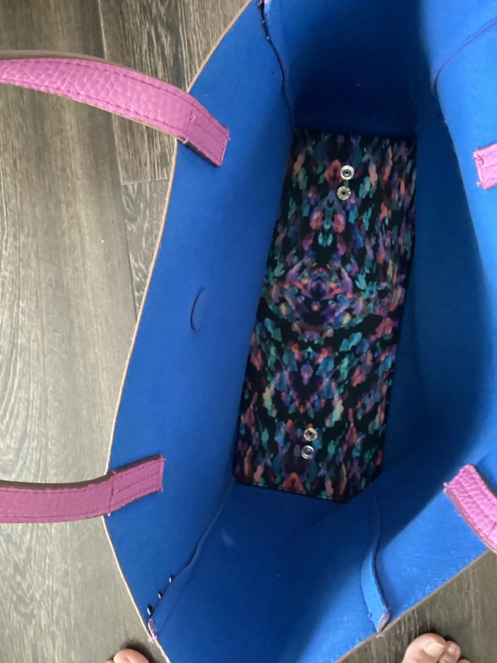 Nicole Miller Pebbled Tote in Magenta - Picture 4 of 4